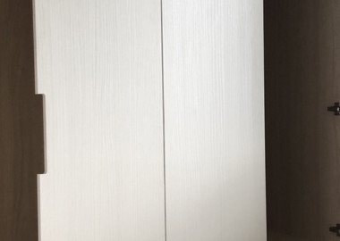 櫃體內部收納設計。