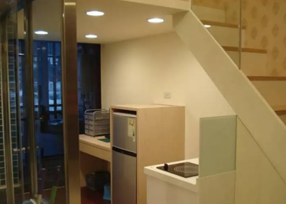 簡約中的優雅｜樓中樓夾層屋