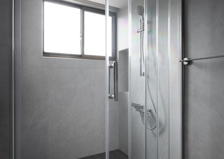 A97B5951-2BE3-4A0E-B4DA-0DF6FF065879