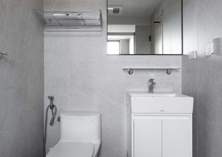 A6E0DBB4-9A4C-49FE-A077-058651BA1F37