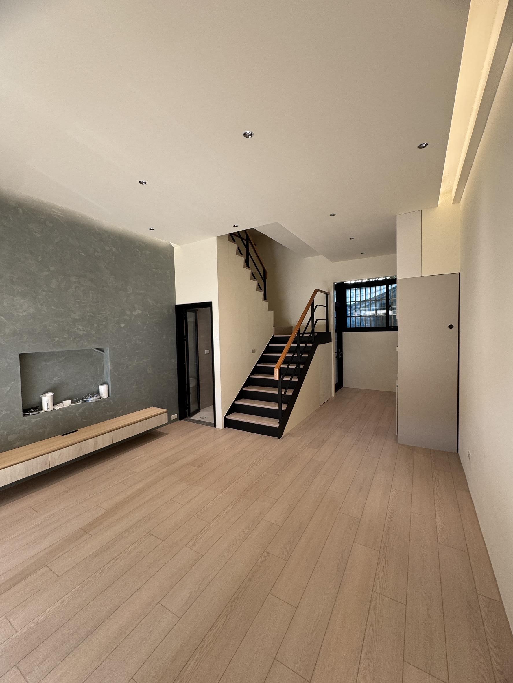 4A404A8D-0E3E-4D01-A2D2-B90D3F980F02