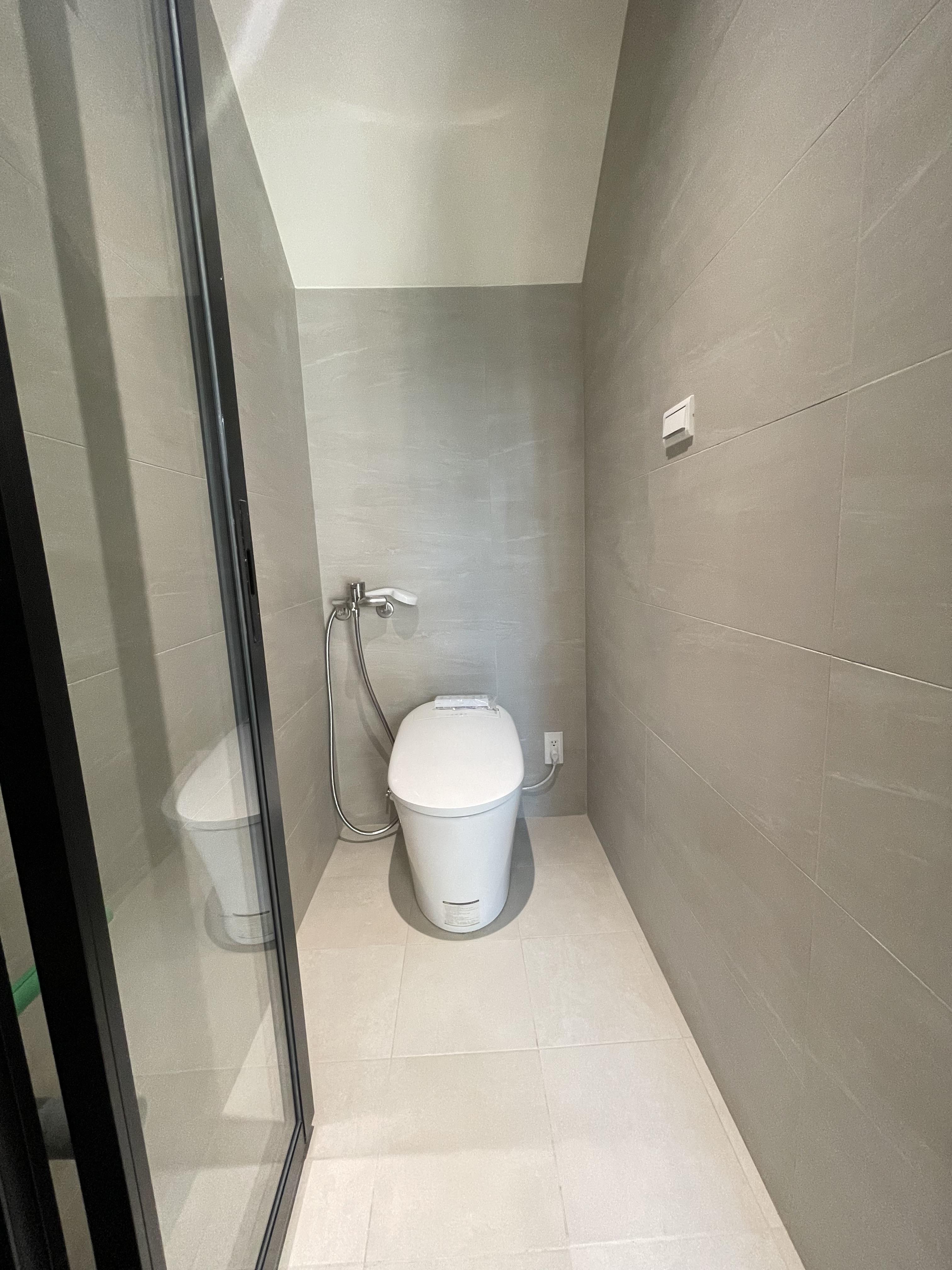 77AA4F8A-234F-474C-8574-98FA865082B2