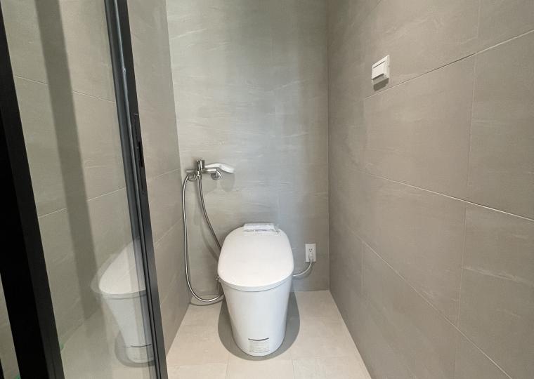 77AA4F8A-234F-474C-8574-98FA865082B2