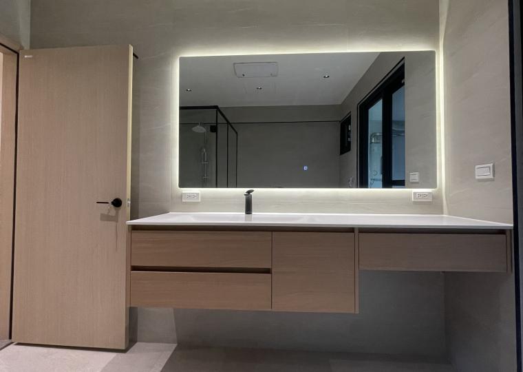 515D5BDA-FA3C-468B-9EA6-C287B8F5CB1F