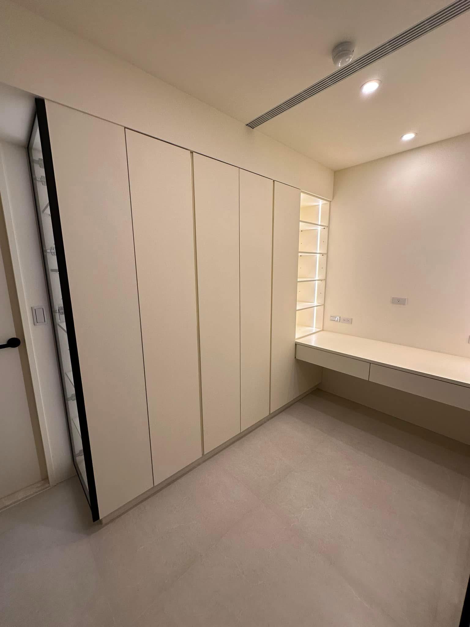 9F29C875-4B60-46DC-A62D-3649A90C0032