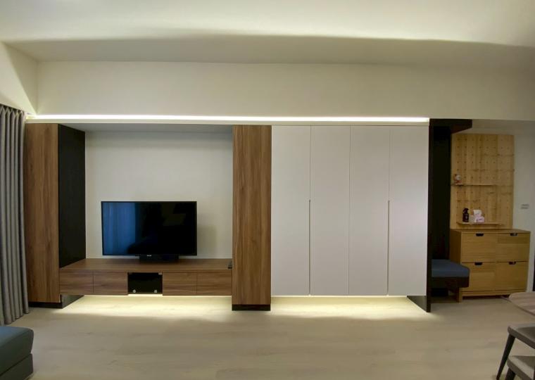 LINE_ALBUM_IC art_251110_34