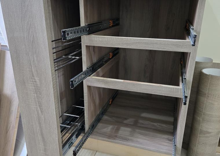 純木工施作部分 小怪獸