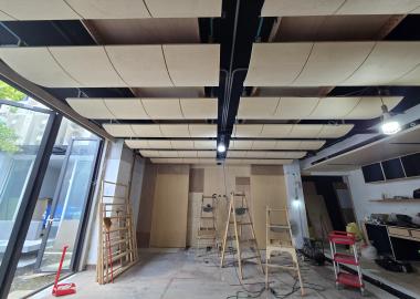 整合收納與視聽空間｜客製木作工程