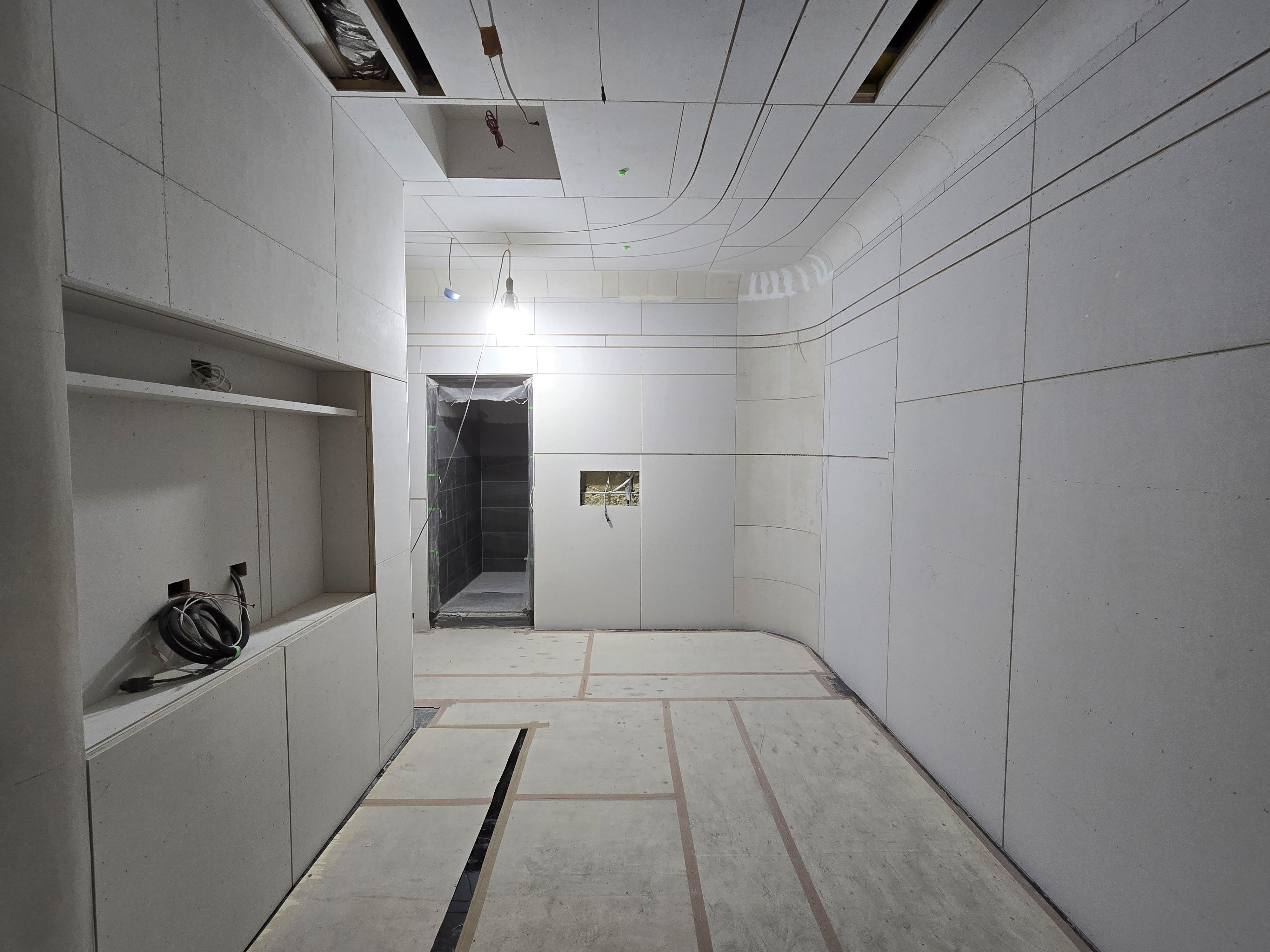 純木工施作部分 天花板、電視牆