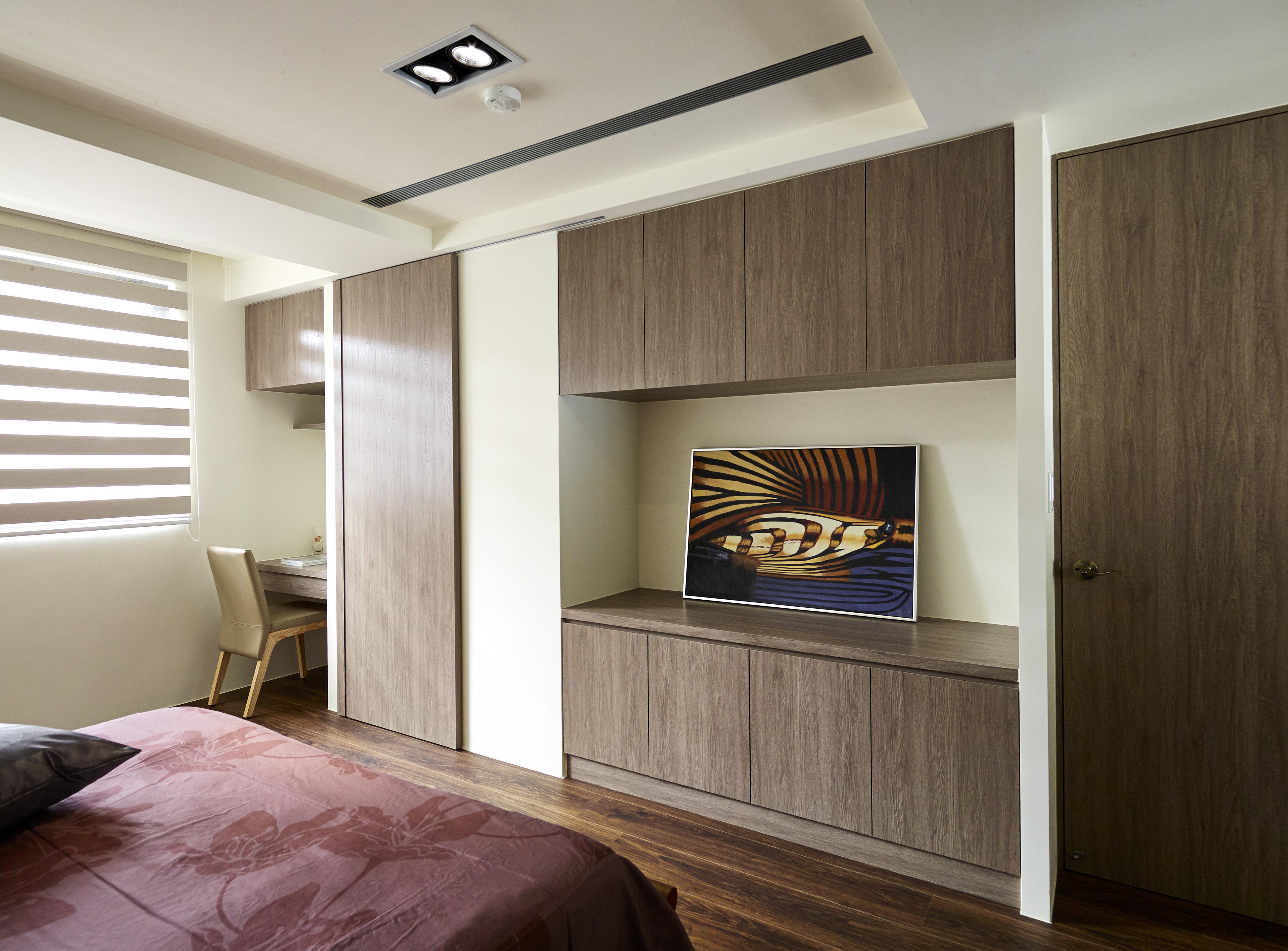CF010054