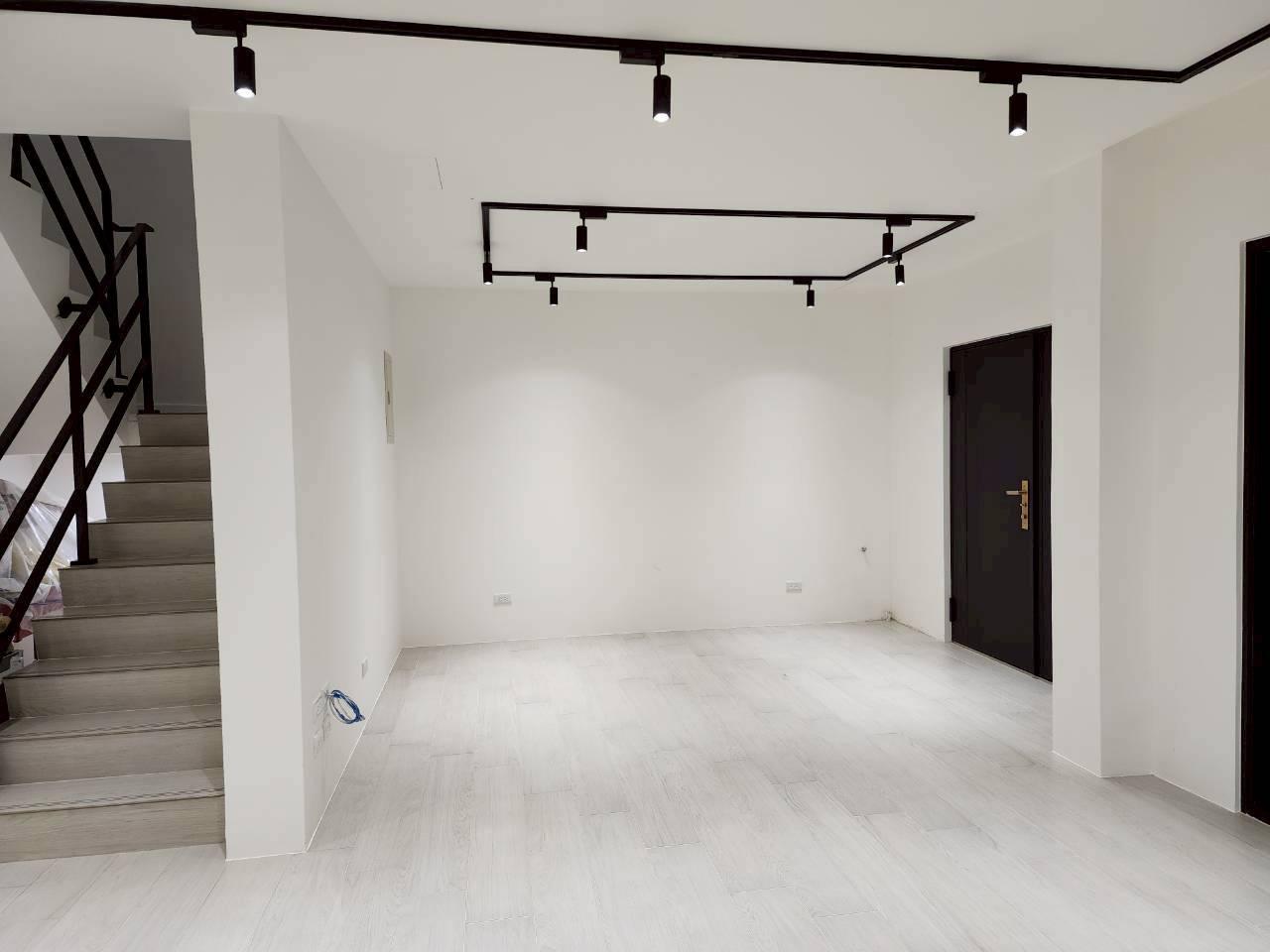 line_oa_chat_260730_155208_group_1