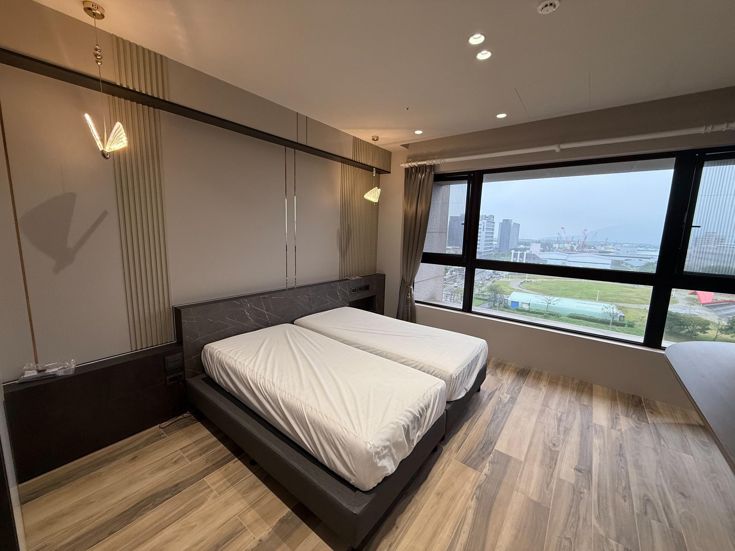 line_oa_chat_260730_154952_group_4