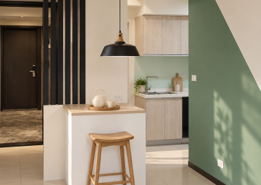 餐廳吧檯與廚房近景