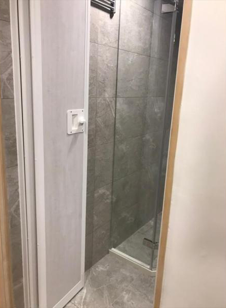 時尚浴室折門、改善動線-耀源裝修